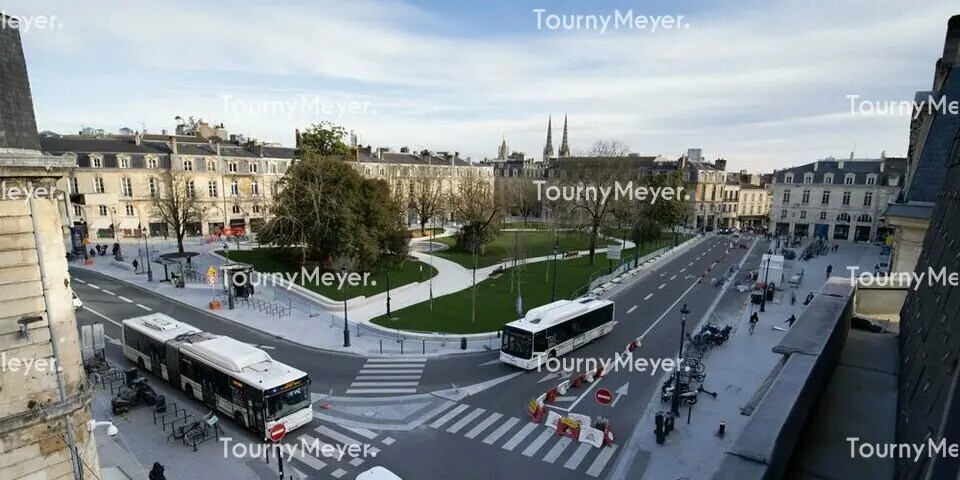 Retail in Bordeaux for lease - Aerial - Image 1 of 1