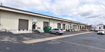 221-245 Blanton Ave, Nashville, TN for lease Interior Photo- Image 2 of 4