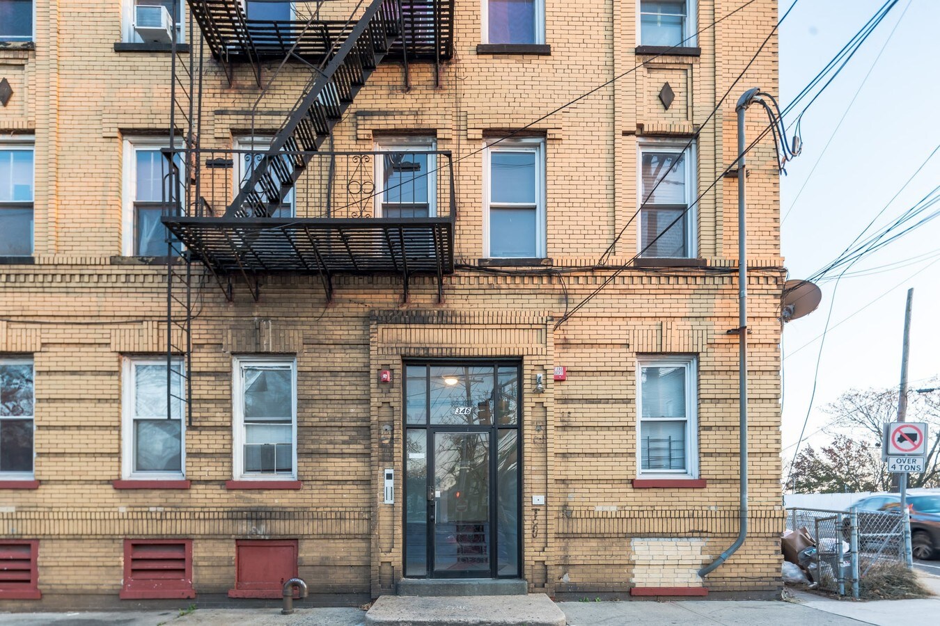 346 Princeton Ave, Jersey City, NJ 07305