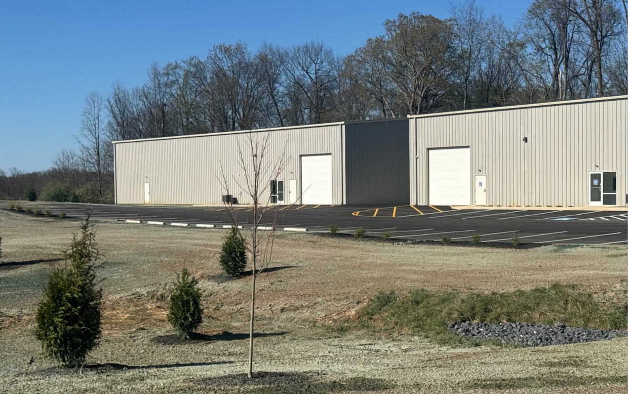 464 James Burr Blvd, Kearneysville, WV for lease Building Photo- Image 1 of 6