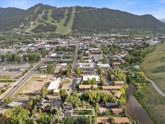 More details for 415 N Glenwood St, Jackson, WY - Land for Sale