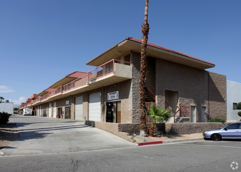 74804 Joni Dr, Palm Desert, CA for lease - Building Photo - Image 2 of 3