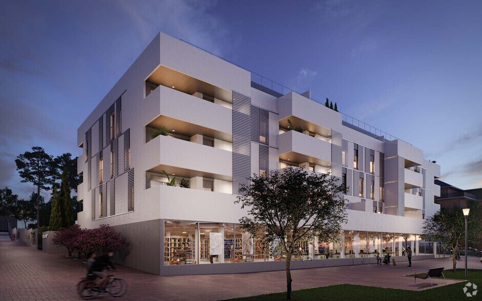 Multifamily in Aranjuez, Madrid for sale - Building Photo - Image 2 of 9