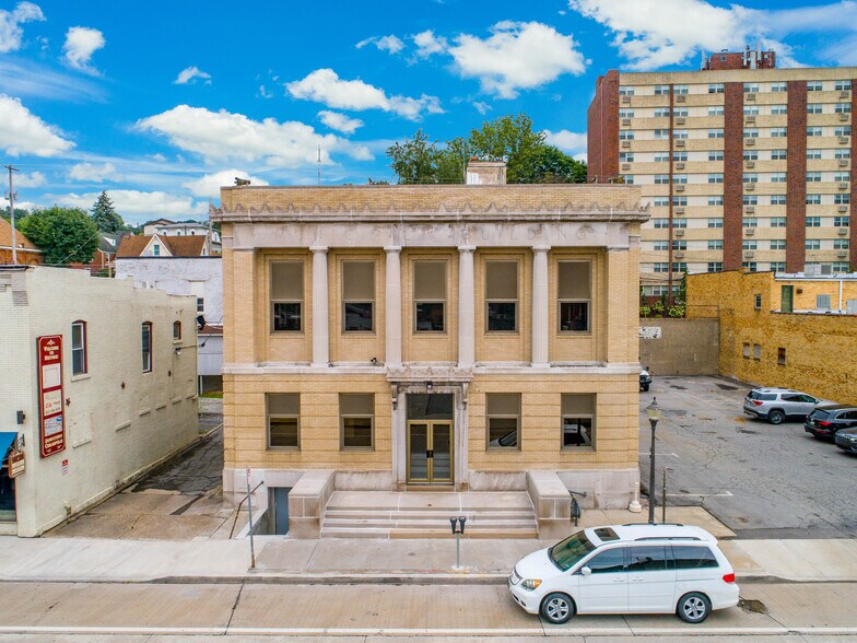 1012 5th Ave, Coraopolis, PA for sale - Building Photo - Image 1 of 1