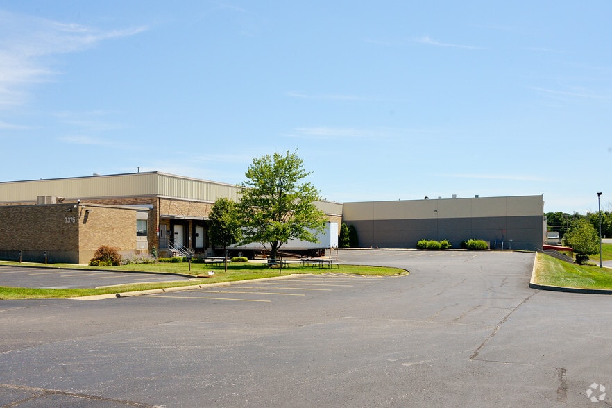 7375 Industrial Rd, Florence, KY for sale - Building Photo - Image 3 of 6