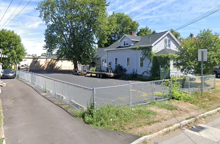 24 Lee Rd, Rochester, NY for sale - Primary Photo - Image 1 of 1