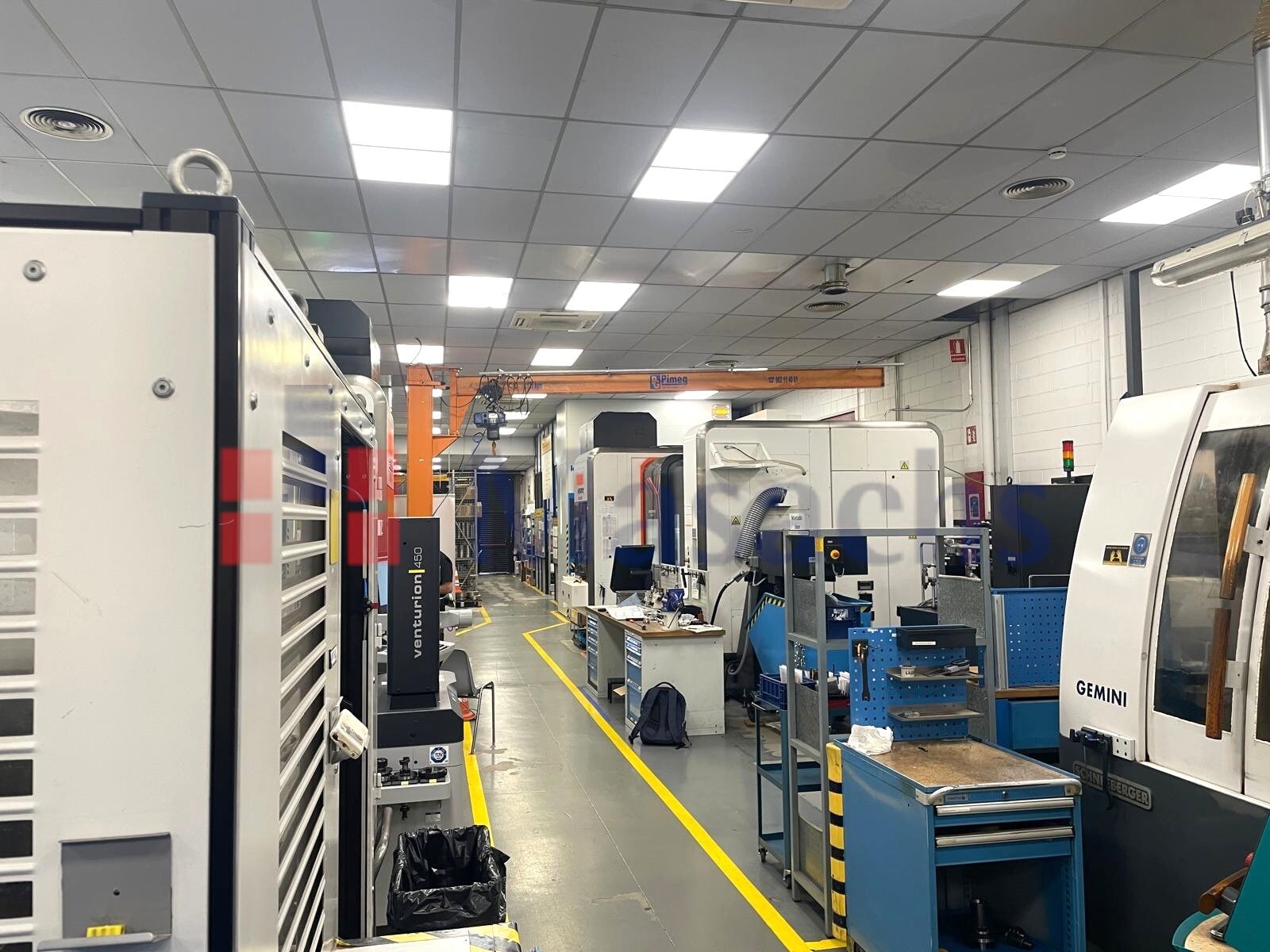 Industrial in Rubí, Barcelona for lease Interior Photo- Image 1 of 4