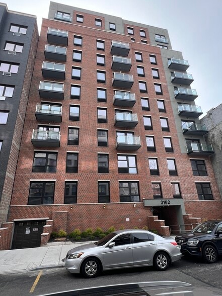 3162 Villa Ave, Bronx, NY for sale - Building Photo - Image 2 of 17