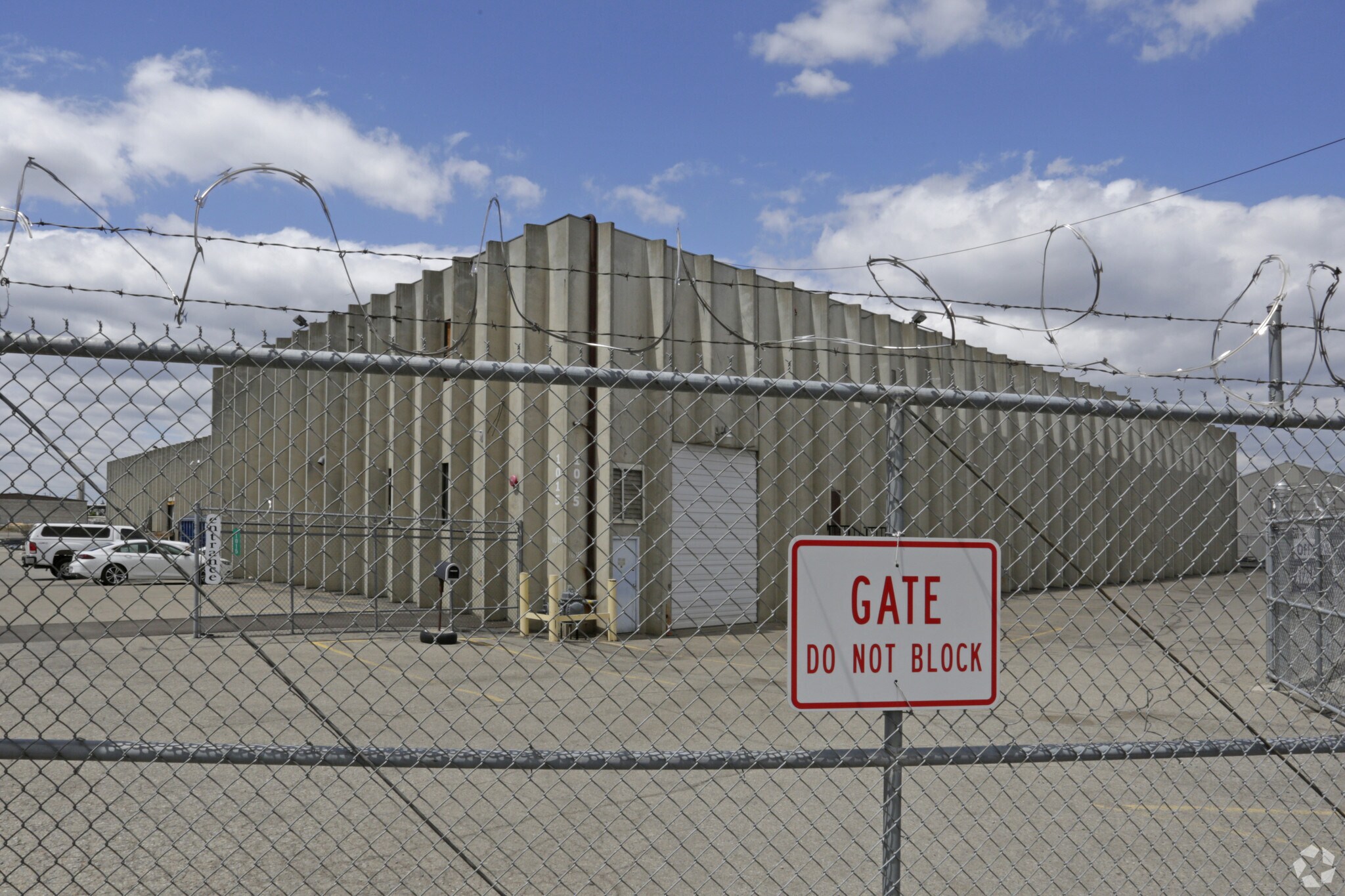 1015 N Dyer Rd, Spokane, WA for sale Primary Photo- Image 1 of 1