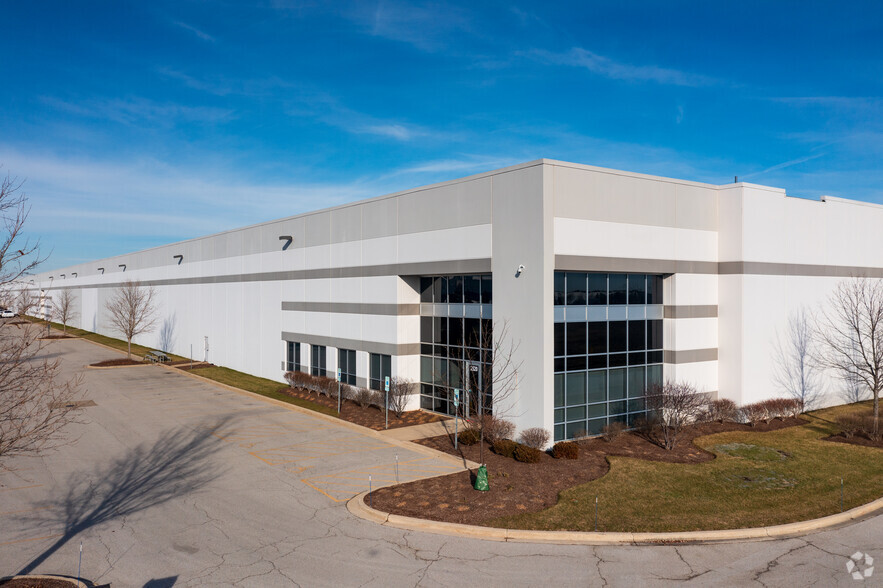 2520 Haven Ave, Joliet, IL for lease - Primary Photo - Image 1 of 8