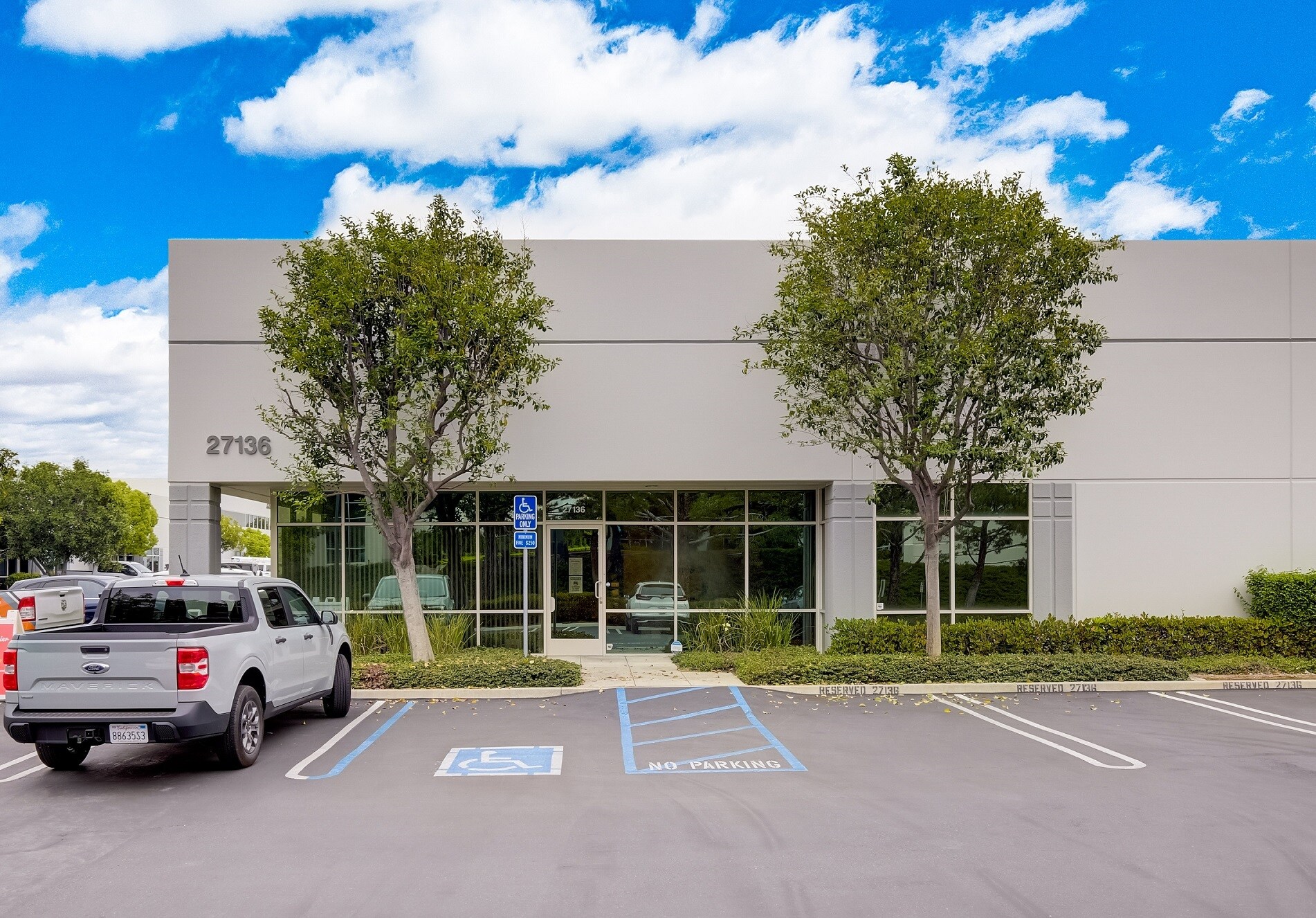 27136 Burbank, Foothill Ranch, CA for sale Primary Photo- Image 1 of 1