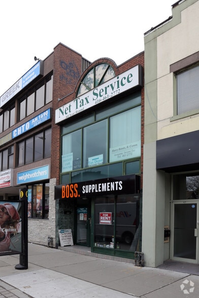429 Danforth Ave, Toronto, ON for lease - Building Photo - Image 1 of 3