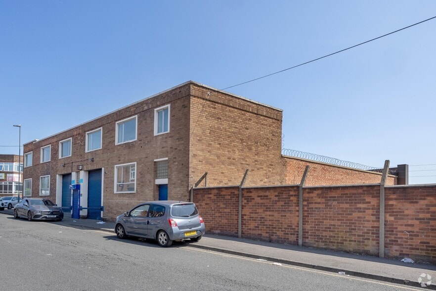 1-11 New Summer St, Birmingham for lease - Building Photo - Image 2 of 5