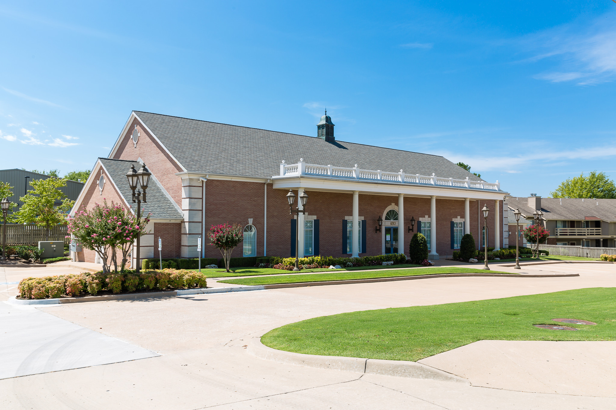 6130 E 81st St, Tulsa, OK for lease Primary Photo- Image 1 of 25