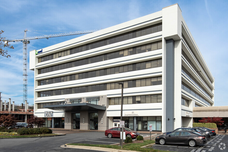 1700 Rockville Pike, Rockville, MD for lease - Primary Photo - Image 1 of 19