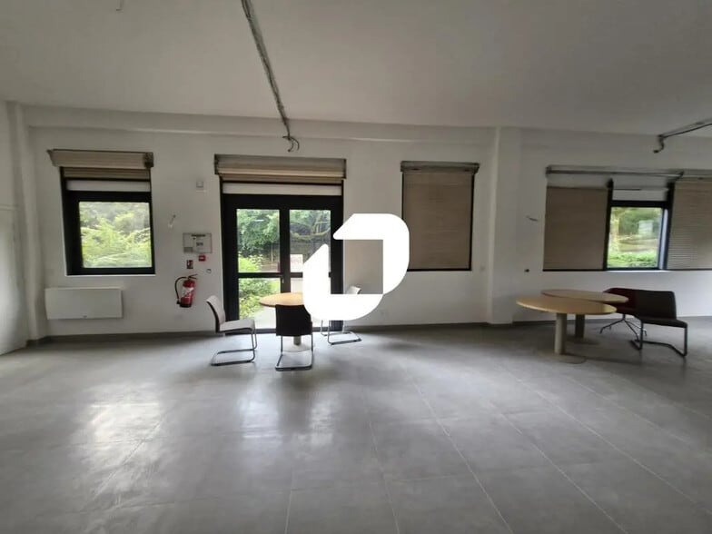 6 Allée Hendrik Lorentz, Champs-sur-Marne for lease - Building Photo - Image 3 of 26