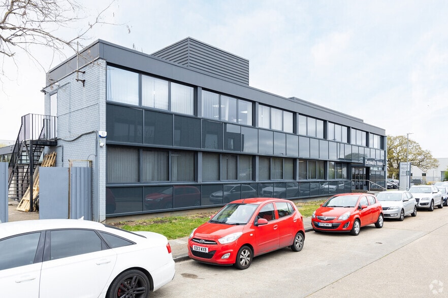 Howard Chase, Basildon for lease - Building Photo - Image 1 of 4
