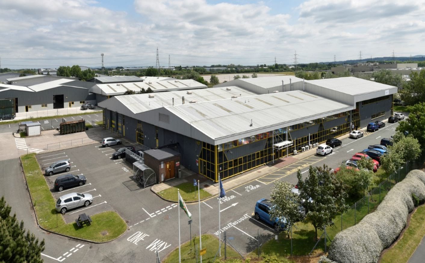 103-107 Tenth Ave, Deeside for sale Primary Photo- Image 1 of 1