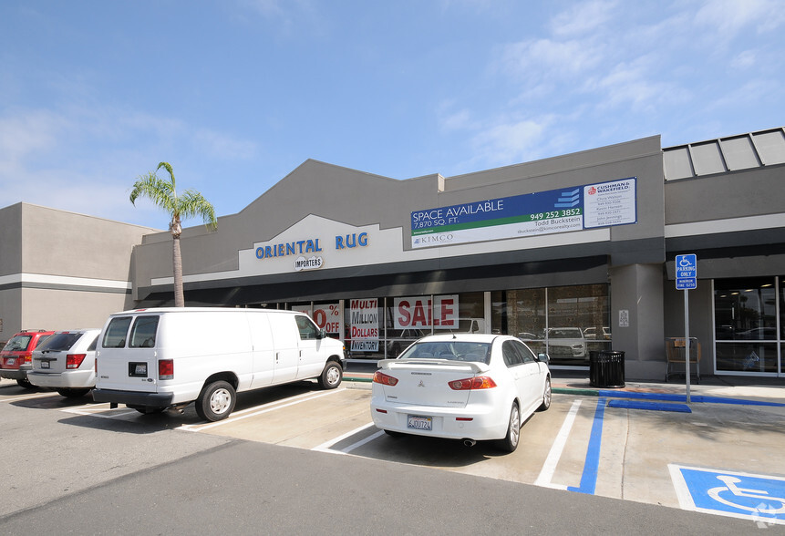 5812-5942 Edinger Ave, Huntington Beach, CA for lease - Building Photo - Image 1 of 6