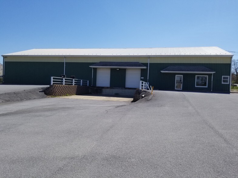 446 Eagle School Rd, Martinsburg, WV 25404