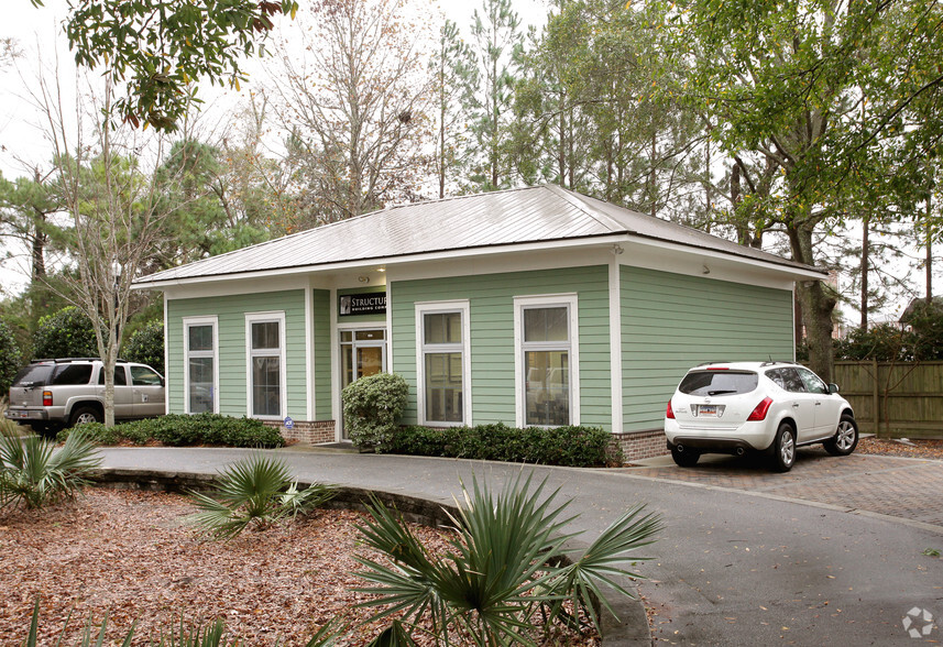 1415 Stuart Engals Blvd, Mount Pleasant, SC for lease - Primary Photo - Image 1 of 7