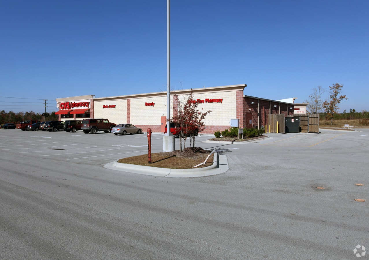 2400 Gum Branch Rd, Jacksonville, NC 28540