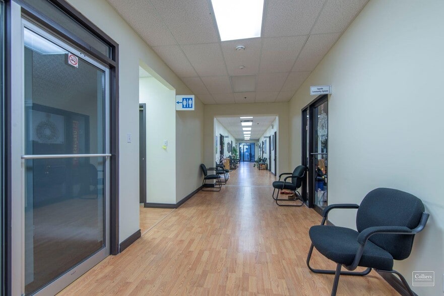 40 Sunset Blvd, Perth, ON for lease - Interior Photo - Image 2 of 10