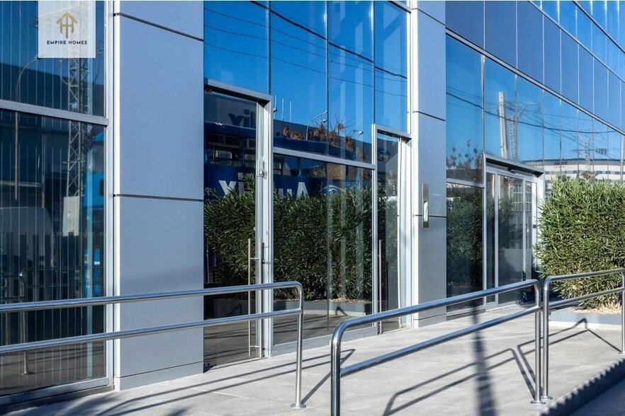 Office in Paterna, Valencia for lease - Building Photo - Image 2 of 22