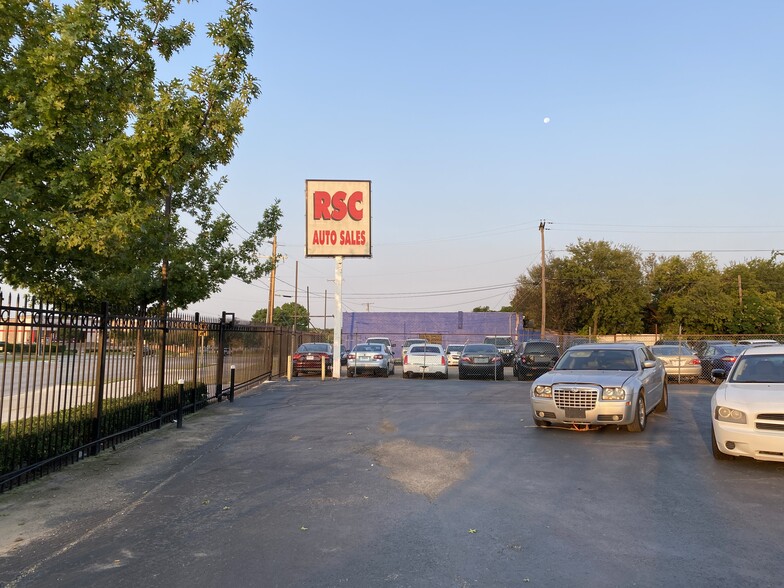 4427 W Jefferson Blvd, Dallas, TX for sale - Primary Photo - Image 1 of 7