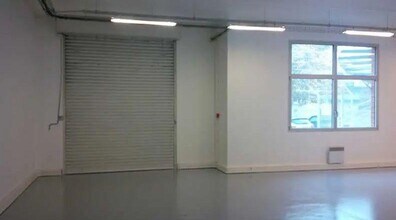 Flex in Chevilly-Larue for lease Interior Photo- Image 2 of 5