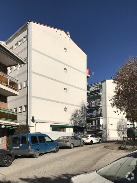 Calle Virtudes, 24, Algete, Madrid for sale - Building Photo - Image 2 of 2