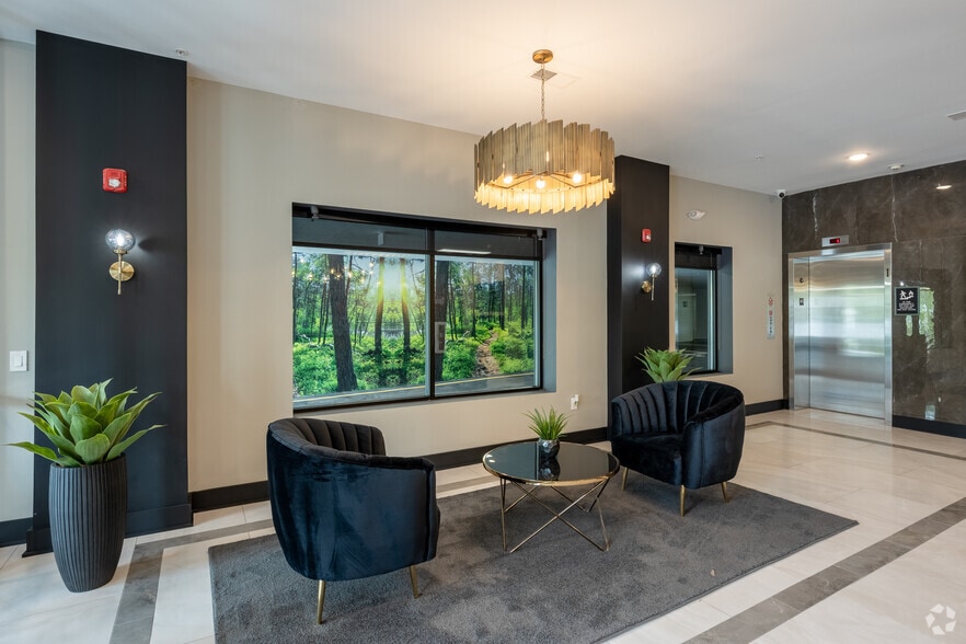 8 Tice Rd, Franklin Lakes, NJ for sale - Lobby - Image 3 of 29