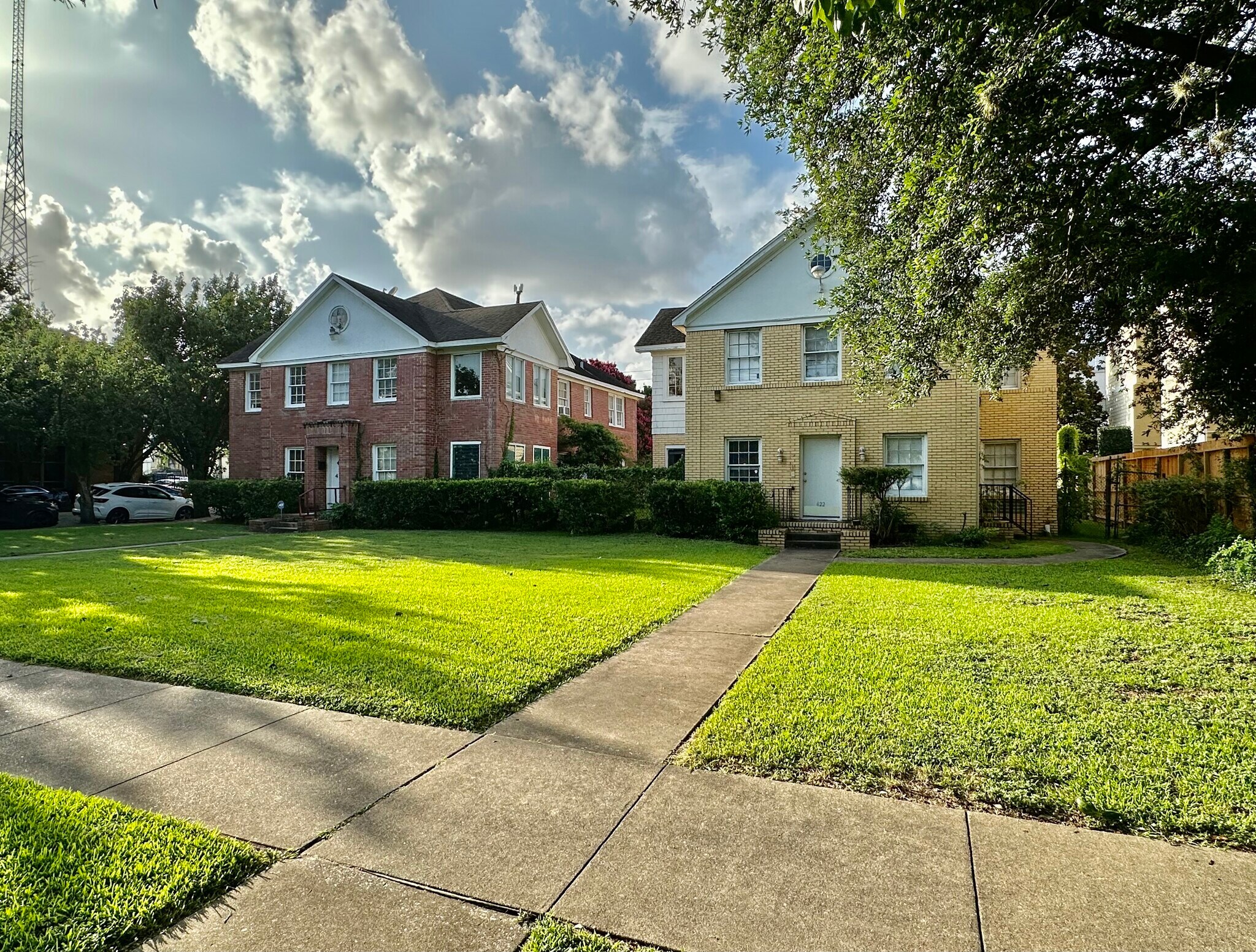 422-426 Lovett Blvd, Houston, TX for sale Primary Photo- Image 1 of 4
