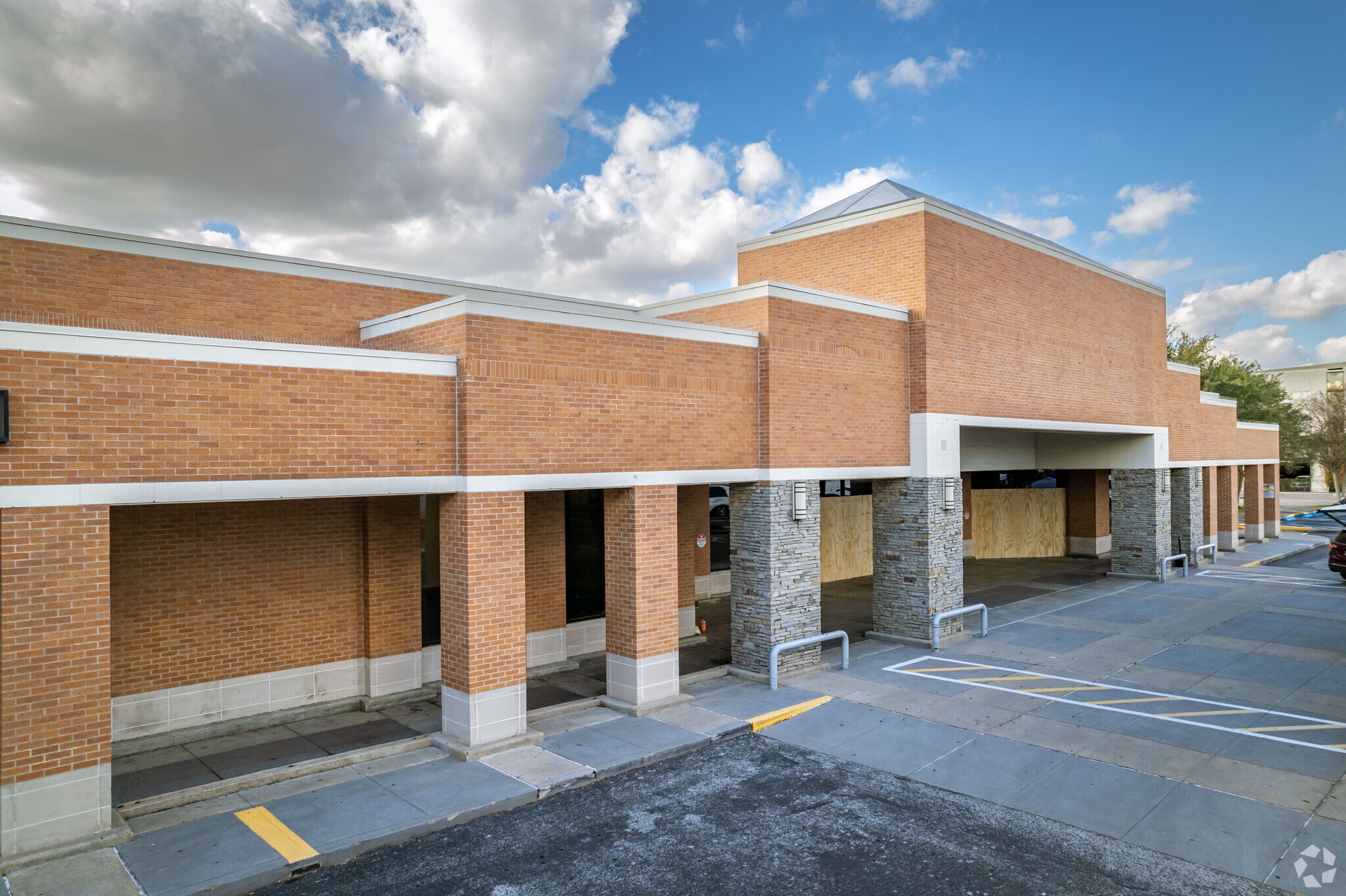 5130 Bellaire Blvd, Bellaire, TX for sale Primary Photo- Image 1 of 1