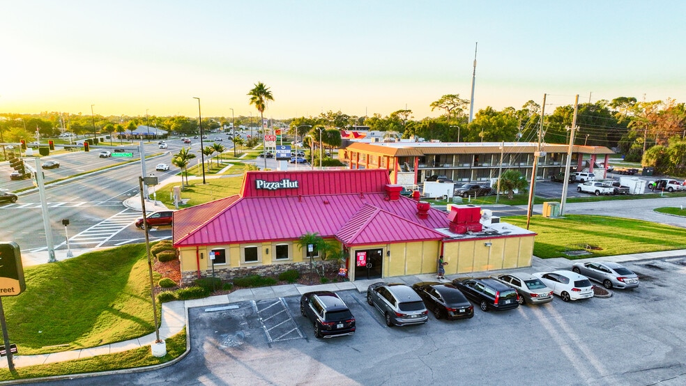 2818 13th St, Saint Cloud, FL for sale - Building Photo - Image 1 of 7