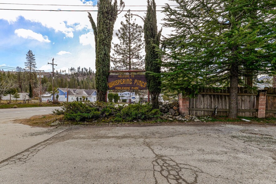 1910-1950 Main St, Weaverville, CA for sale - Primary Photo - Image 1 of 1