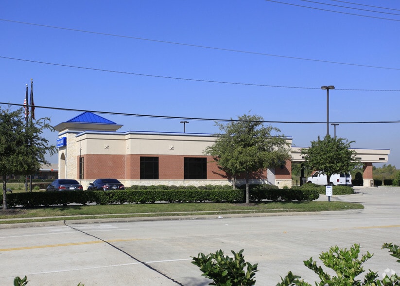 9997 Almeda Genoa Rd, Houston, TX for lease - Building Photo - Image 3 of 4