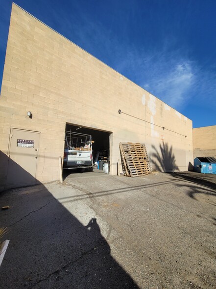 323-331 W McDowell Rd, Phoenix, AZ for lease - Building Photo - Image 2 of 11