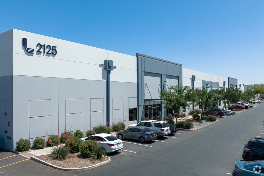 2115 S 11th Ave, Phoenix, AZ for lease - Building Photo - Image 2 of 14