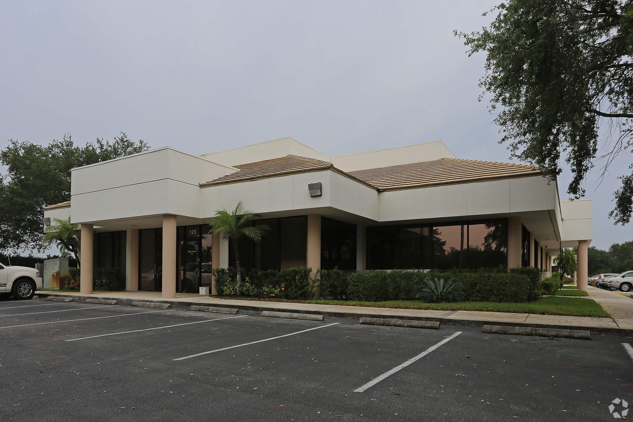 5511 S Congress Ave, Atlantis, FL for lease Primary Photo- Image 1 of 5