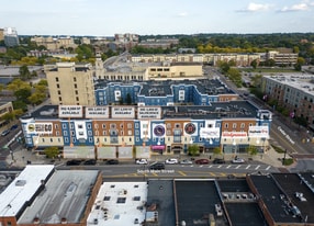 The Standard On Main - Pub