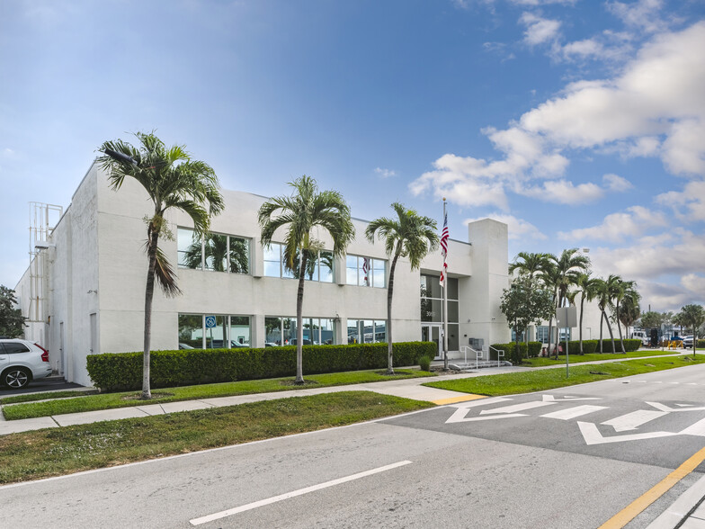 3000-3004 SW 2nd Ave, Fort Lauderdale, FL for lease - Building Photo - Image 2 of 23