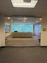 20750 Civic Center Dr, Southfield, MI for lease Interior Photo- Image 1 of 6