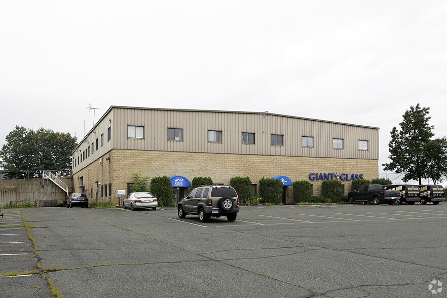 1000 Osgood St, North Andover, MA 01845