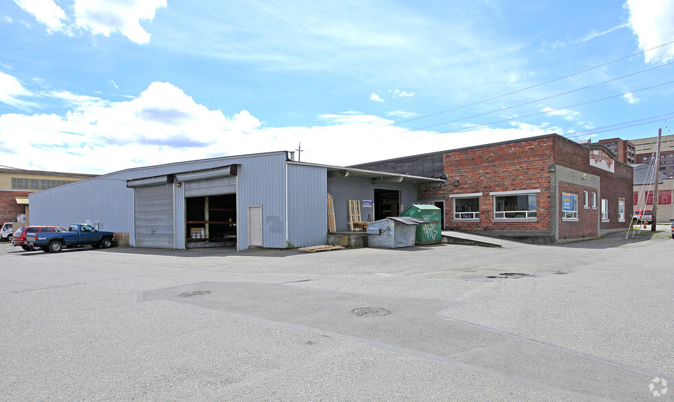 2202 Wall St, Everett, WA for lease - Building Photo - Image 2 of 2