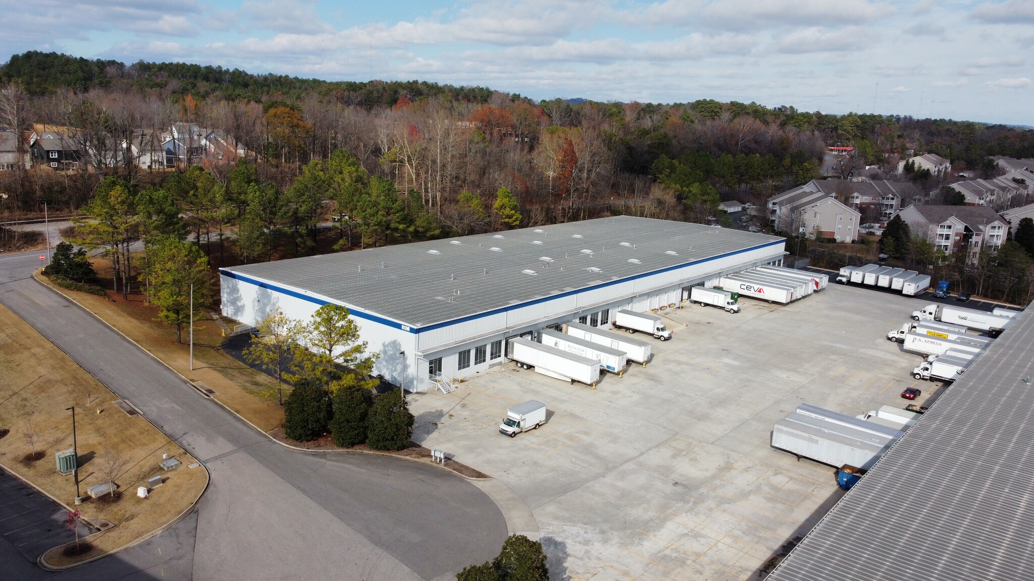 101 Shades Creek Cir, Birmingham, AL for lease Building Photo- Image 1 of 6