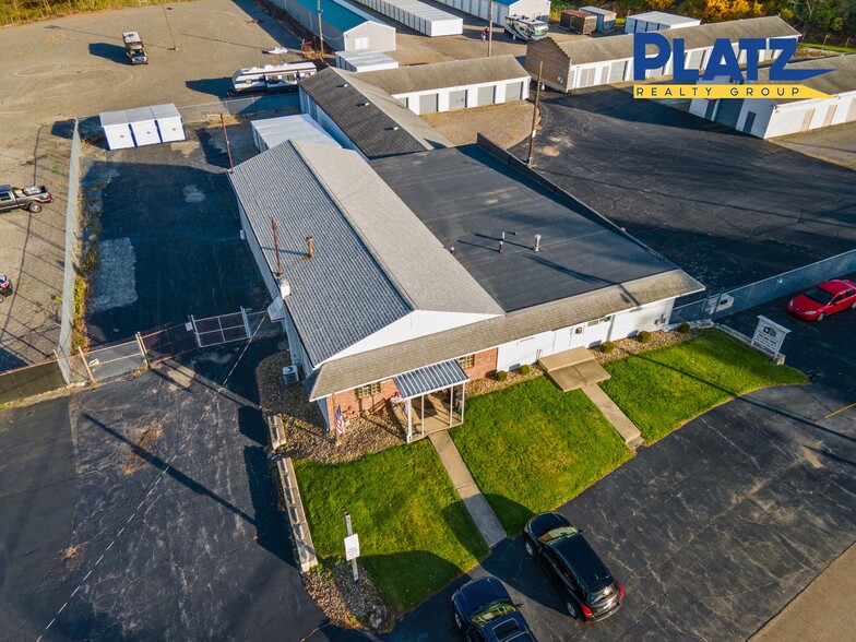 47 Oak Knoll Dr, Hubbard, OH for lease - Building Photo - Image 3 of 18