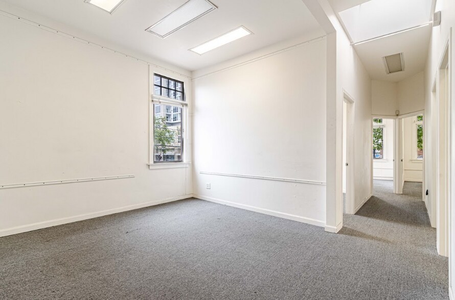 451 2nd St, Oakland, CA for lease - Interior Photo - Image 3 of 4