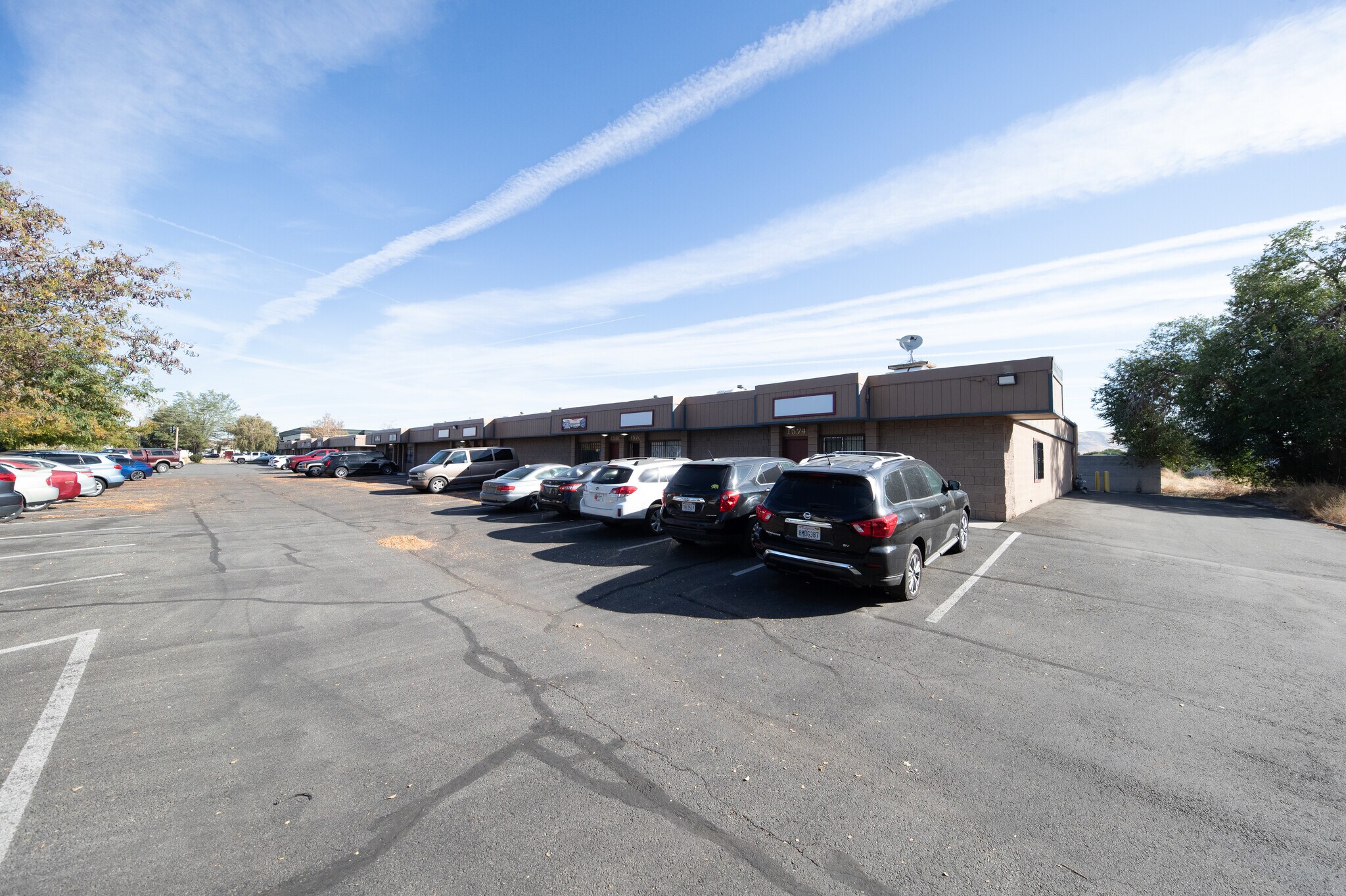 1550-1574 Linda Way, Sparks, NV for lease Building Photo- Image 1 of 4