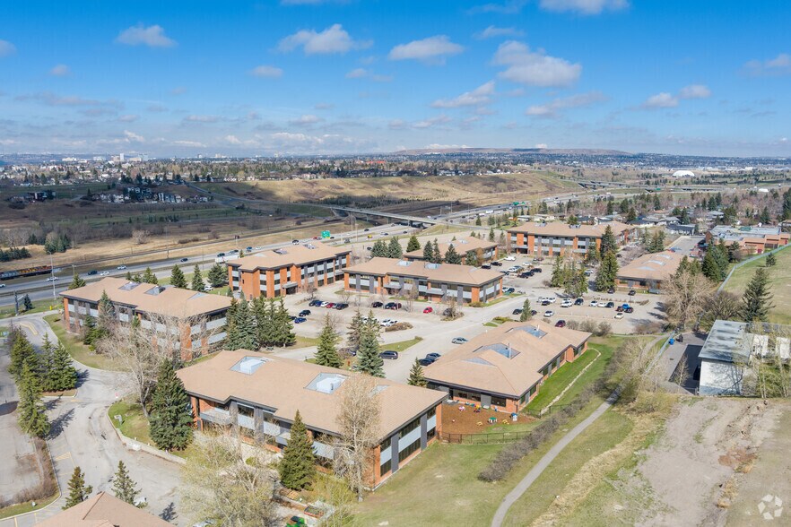 809 Manning Rd NE, Calgary, AB for lease - Aerial - Image 3 of 5